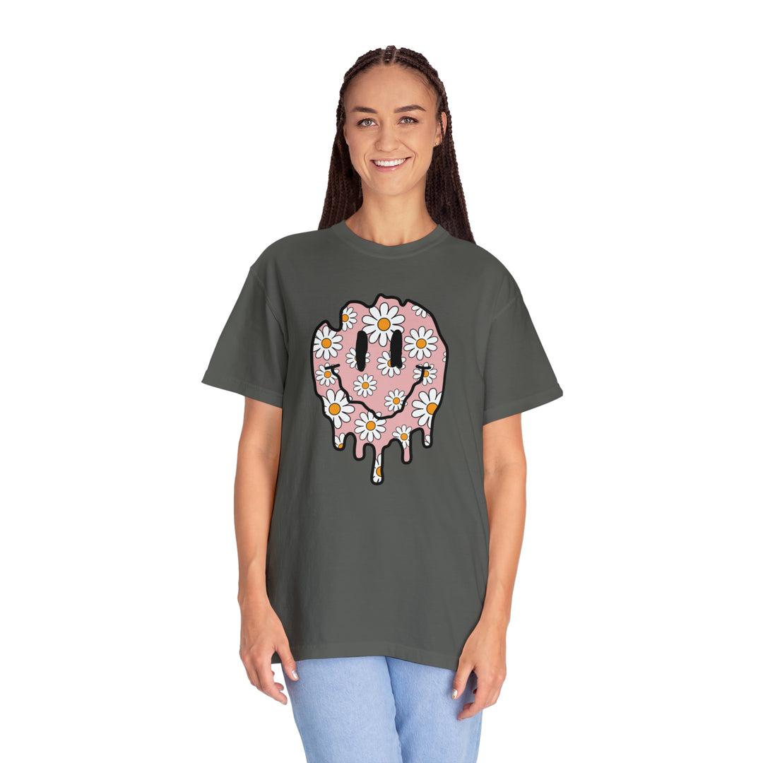 Melted Smiley Daisy Tee