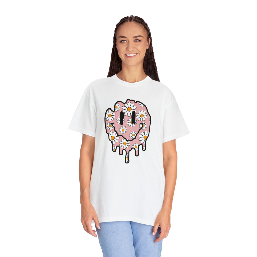 Melted Smiley Daisy Tee